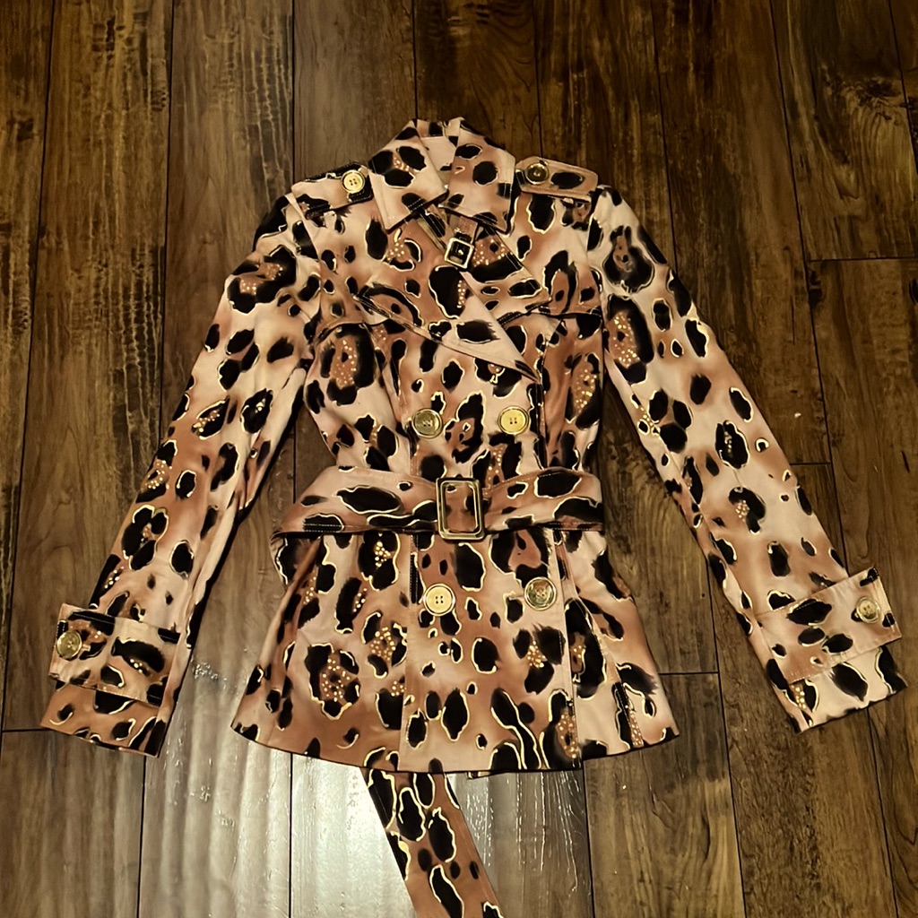 Cache Women’s Leopard Print Button Down Jacket With Removable Belt. Size Xs